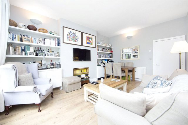  Image of 2 bedroom Flat to rent in Leathwaite Road London SW11 at Clapham London Clapham Junction, SW11 1XG