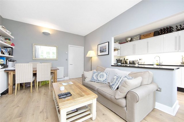  Image of 2 bedroom Flat to rent in Leathwaite Road London SW11 at Clapham London Clapham Junction, SW11 1XG