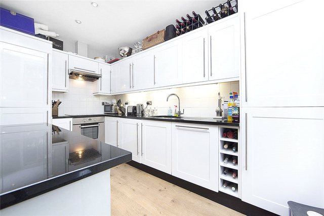  Image of 2 bedroom Flat to rent in Leathwaite Road London SW11 at Clapham London Clapham Junction, SW11 1XG