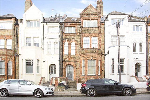  Image of 2 bedroom Flat to rent in Leathwaite Road London SW11 at Clapham London Clapham Junction, SW11 1XG