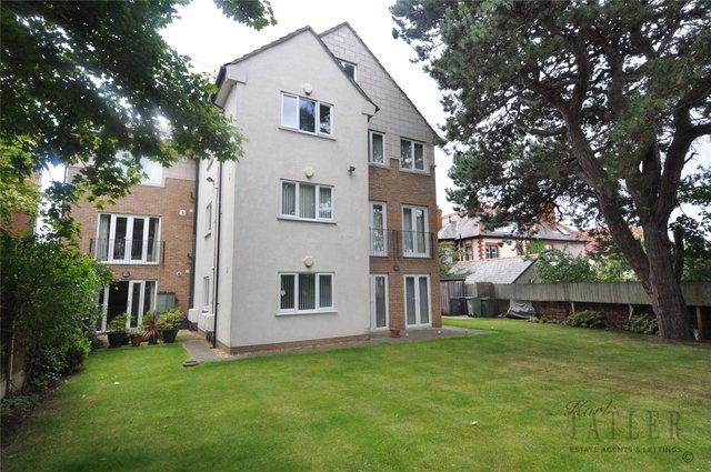  Image of 2 bedroom Flat for sale in Leigh Road West Kirby Wirral CH48 at West Kirby Wirral West Kirby, CH48 5DZ