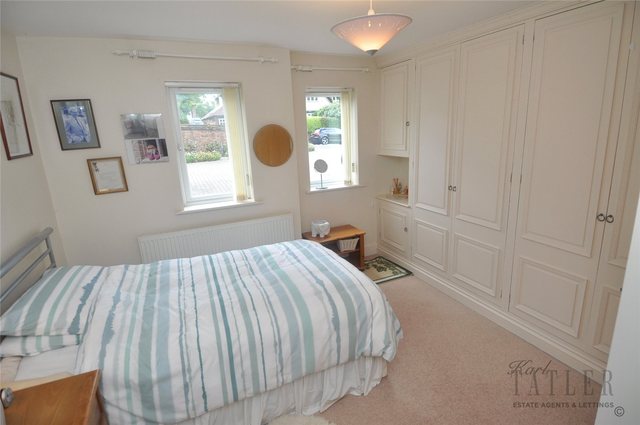  Image of 2 bedroom Flat for sale in Leigh Road West Kirby Wirral CH48 at West Kirby Wirral West Kirby, CH48 5DZ