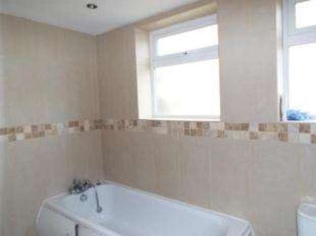  Image of 2 bedroom Flat for sale in Lennox Close Romford RM1 at Lennox Close Romford Romford, RM1 2DY