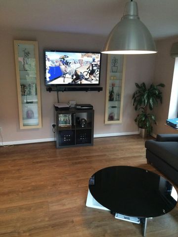  Image of 1 bedroom Flat to rent in Madison Square Liverpool L1 at 10 Maddison Square Kent Street City Centre Liverpool, L1 5FD