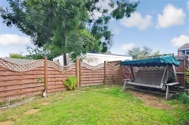  Image of 3 bedroom Terraced house for sale in Limpsfield Road South Croydon CR2 at South Croydon Surrey South Croydon, CR2 9DE