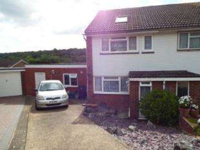  Image of 3 bedroom Semi-Detached house for sale in Linnet Close Selsdon South Croydon CR2 at South Croydon  Selsdon, CR2 8PZ