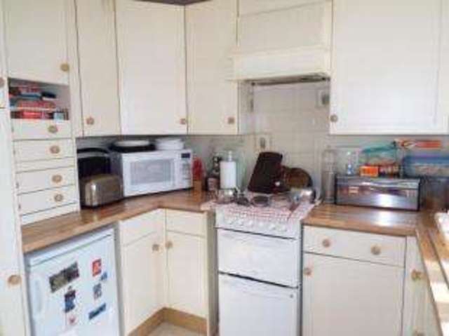  Image of 3 bedroom Semi-Detached house for sale in Linnet Close Selsdon South Croydon CR2 at South Croydon  Selsdon, CR2 8PZ