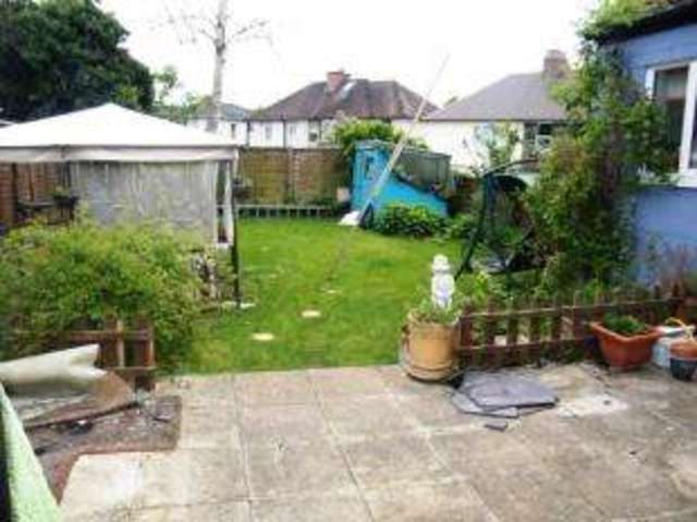  Image of 4 bedroom End of Terrace for sale in Livingstone Street Worcester WR5 at Worcester Worcestershire Spetchley, WR5 2ES