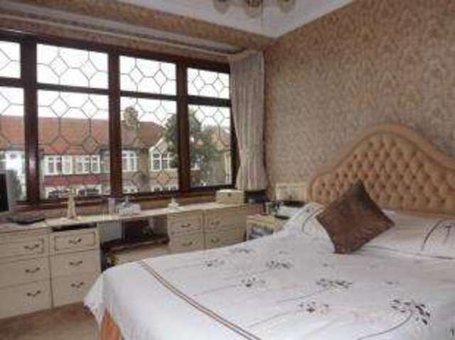  Image of 4 bedroom End of Terrace for sale in Coningsby Gardens London E4 at London  Highams Park, E4 9BD