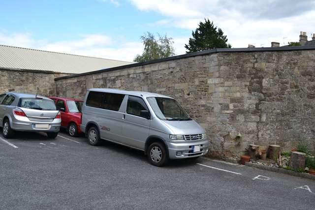  Image of 1 bedroom Flat for sale in Kensington Court Bath BA1 at London Road  Bath, BA1 6PS