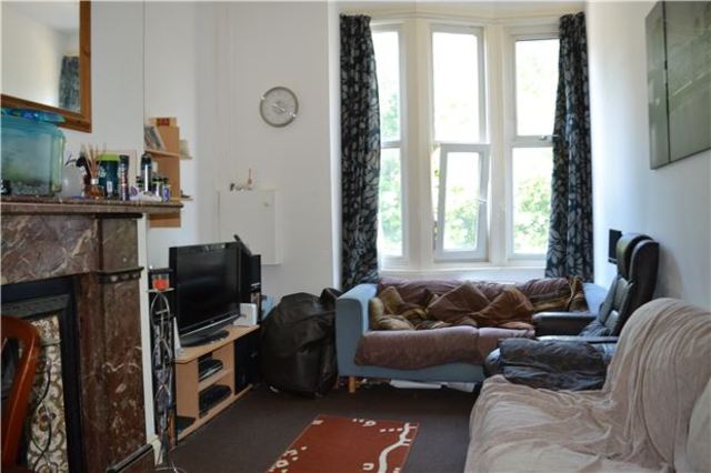 Image of 1 bedroom Flat for sale in London Road St. Leonards-on-Sea TN37 at East Sussex, TN37 6LU