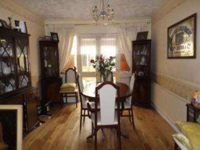  Image of 3 bedroom Semi-Detached house for sale in Hillyfields Loughton IG10 at Loughton Essex Loughton, IG10 2PT