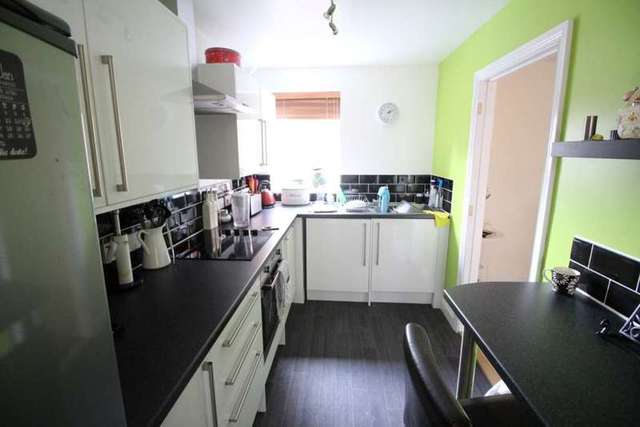  Image of 3 bedroom Apartment to rent in Lower Brook Street Ipswich IP4 at Lower Brook Street  Ipswich, IP4 1AP