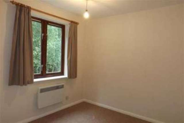  Image of 1 bedroom Property to rent in Lower Road Chorleywood Rickmansworth WD3 at Rickmansworth, WD3 5LQ