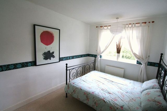  Image of 2 bedroom Terraced house to rent in Mancroft Road Caddington Luton LU1 at Mancroft Road Caddington Luton, LU1 4EL