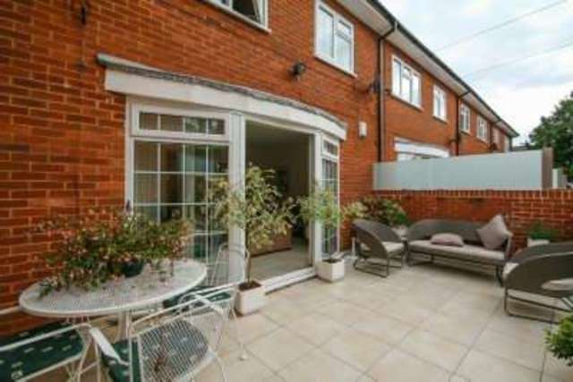  Image of 4 bedroom Town House for sale in Belgrave Road Bowdon Altrincham WA14 at ALTRINCHAM, WA14 2NP