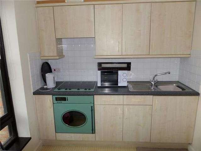  Image of 1 bedroom Flat to rent in Manhattan Drive Cambridge CB4 at CAMBRIDGE  Chesterton, CB4 1JX