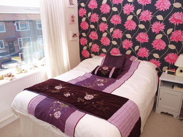  Image of 3 bedroom Semi-Detached house for sale in Margaret Avenue Rochdale OL16 at Margaret Avenue Newbold Rochdale, OL16 5BG
