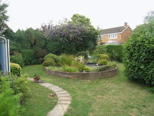  Image of 2 bedroom Detached house for sale in Perch Close Marlow SL7 at Perch Close  Marlow, SL7 2BQ