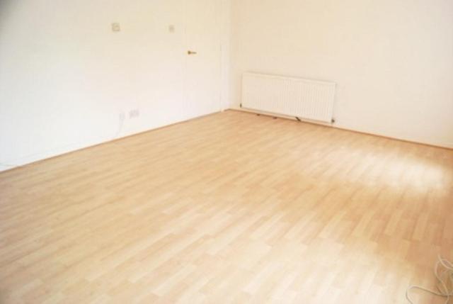  Image of 2 bedroom Flat to rent in Maryhill Road Glasgow G20 at St Georges Cross Glasgow Glasgow, G20 7XN