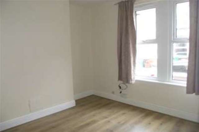  Image of 2 bedroom Detached house to rent in Maud Street New Basford Nottingham NG7 at Nottingham, NG7 7AQ