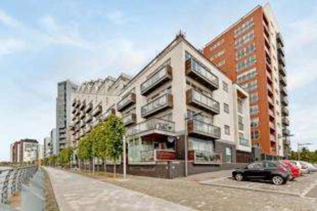  Image of 1 bedroom Flat for sale in Meadowside Quay Walk Glasgow G11 at Glasgow Harbour Glasgow Partick, G11 6AX