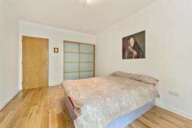  Image of 1 bedroom Flat for sale in Meadowside Quay Walk Glasgow G11 at Glasgow Harbour Glasgow Partick, G11 6AX