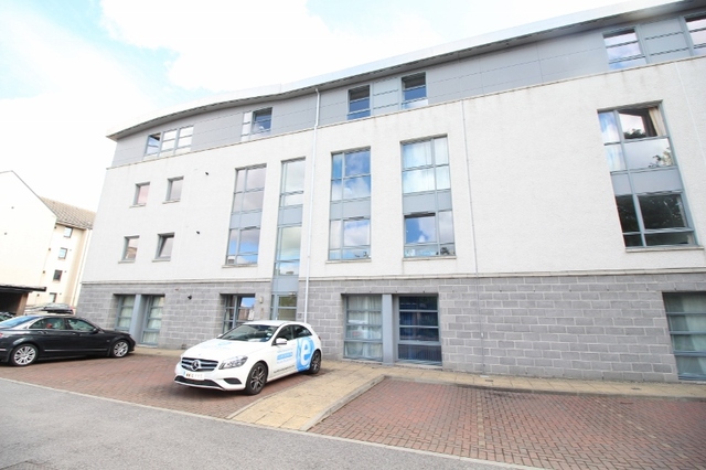  Image of 2 bedroom Flat to rent in Merkland Lane Aberdeen AB24 at City Centre Aberdeen Aberdeen, AB24 5RN