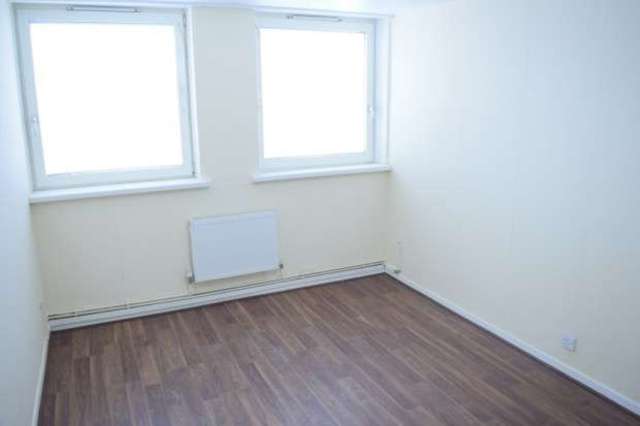  Image of 3 bedroom Apartment for sale in Harts Lane Barking IG11 at Harts Lane  Barking, IG11 8LP