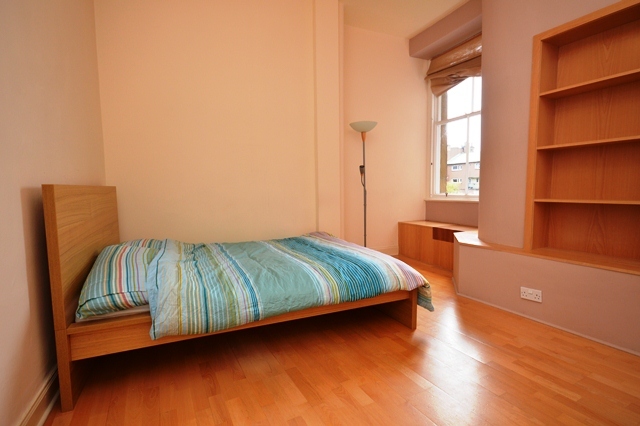  Image of 2 bedroom Flat to rent in Mertoun Place Edinburgh EH11 at Merchiston Edinburgh Edinburgh, EH11 1JY