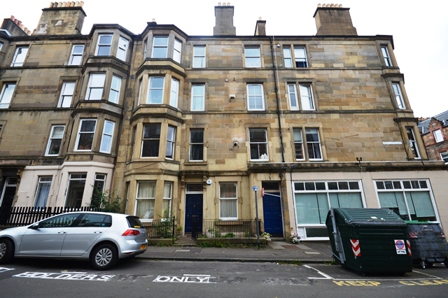  Image of 2 bedroom Flat to rent in Mertoun Place Edinburgh EH11 at Merchiston Edinburgh Edinburgh, EH11 1JY