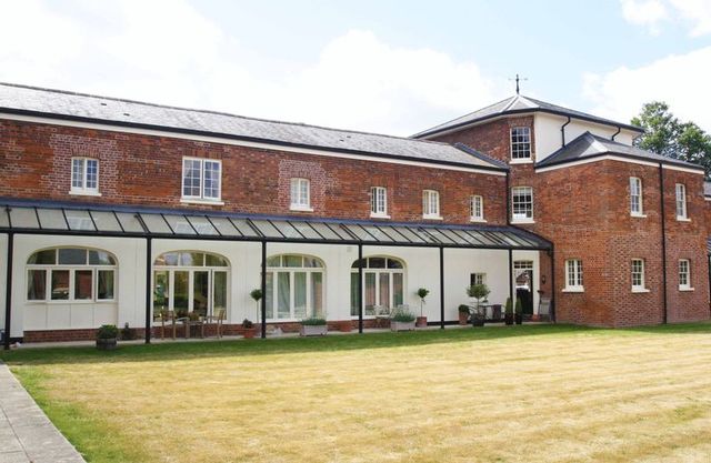  Image of 3 bedroom Mews for sale in Michaelis Road Thame OX9 at Michaelis Road  Thame, OX9 2FB