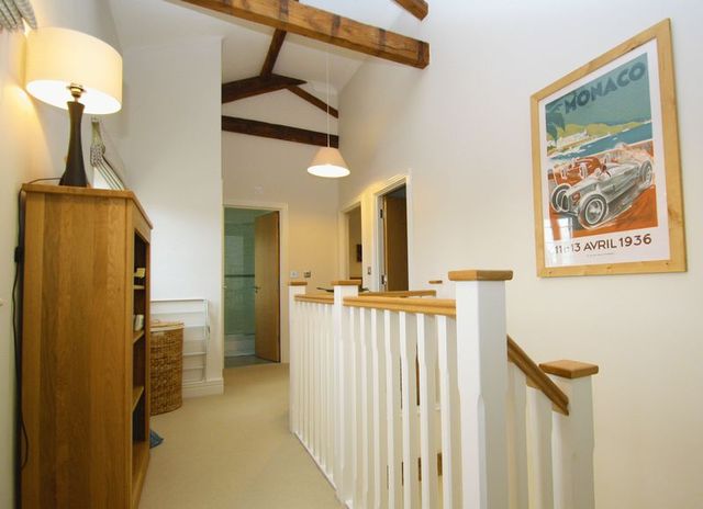  Image of 3 bedroom Mews for sale in Michaelis Road Thame OX9 at Michaelis Road  Thame, OX9 2FB
