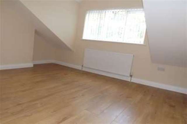  Image of 3 bedroom Flat to rent in Middlewood Road Sheffield S6 at Sheffield, S6 1TD