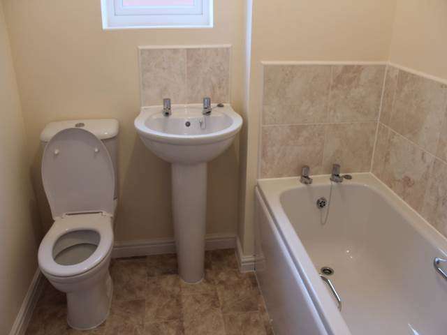  Image of 3 bedroom Detached house to rent in Millstone Close Weston-super-Mare BS24 at Locking Castle Weston-super-Mare West Wick, BS24 7GY