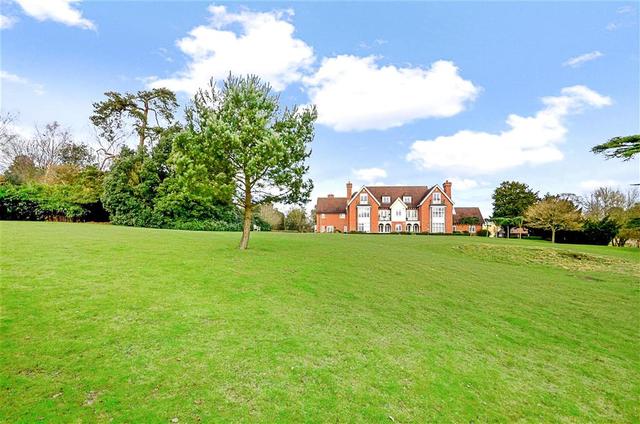  Image of 3 bedroom Apartment for sale in Moor Hill Hawkhurst Cranbrook TN18 at Hawkhurst Kent Hawkhurst, TN18 4QB