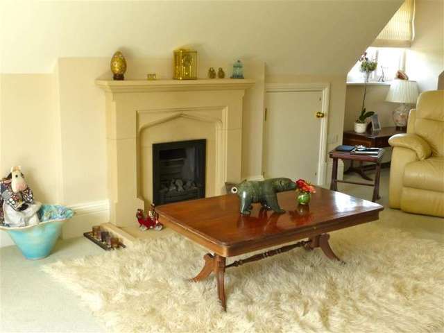  Image of 3 bedroom Apartment for sale in Moor Hill Hawkhurst Cranbrook TN18 at Hawkhurst Kent Hawkhurst, TN18 4QB