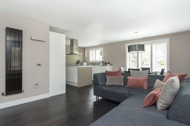  Image of 2 bedroom Flat to rent in Morningside Court Edinburgh EH10 at Morningside Edinburgh Edinburgh, EH10 5NY