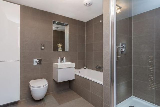  Image of 2 bedroom Flat to rent in Morningside Court Edinburgh EH10 at Morningside Edinburgh Edinburgh, EH10 5NY