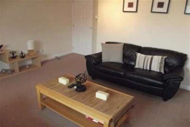  Image of 2 bedroom Flat to rent in Mote Hill Hamilton ML3 at Hamilton, ML3 6EA