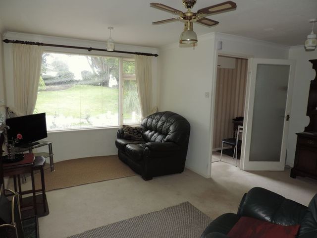  Image of 2 bedroom Bungalow for sale in Charlotte Close Mount Hawke Truro TR4 at Charlotte Close Mount Hawke Truro, TR4 8TS