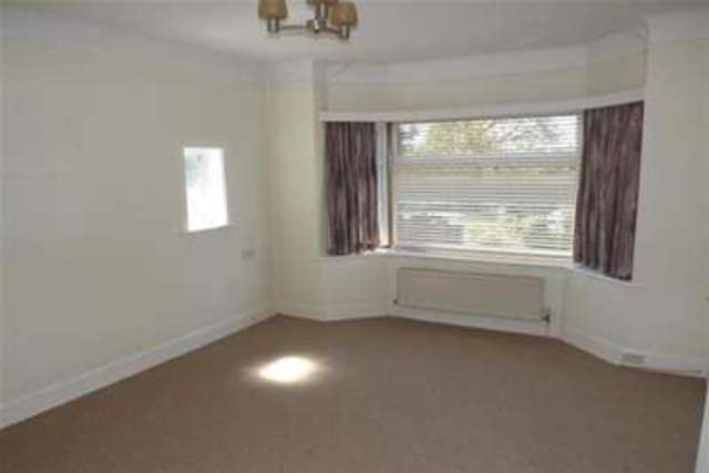  Image of 2 bedroom Bungalow to rent in Pauntley Road Mudeford Christchurch BH23 at Christchurch, BH23 3JW