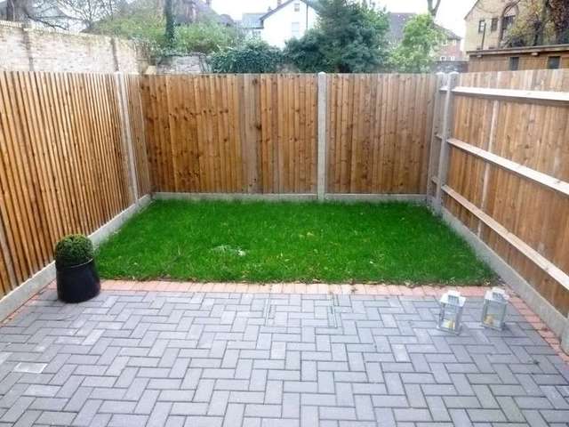  Image of 1 bedroom Apartment to rent in Mulgrave Road Croydon CR0 at Croydon, CR0 1BL