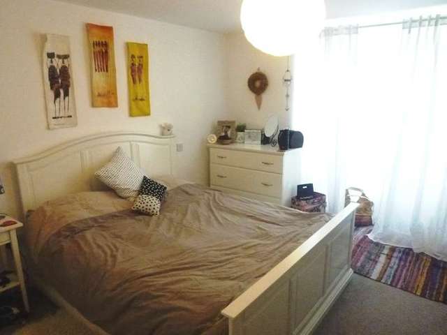  Image of 1 bedroom Apartment to rent in Mulgrave Road Croydon CR0 at Croydon, CR0 1BL