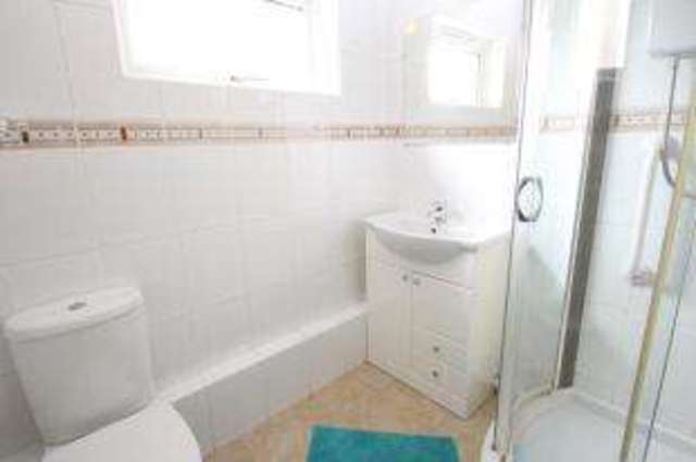  Image of 2 bedroom Flat for sale in Mull East Kilbride Glasgow G74 at East Kilbride Glasgow East Kilbride, G74 2DY