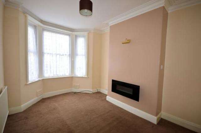  Image of 3 bedroom Terraced house for sale in Murchison Street Scarborough YO12 at Murchison Street  Scarborough, YO12 7RN
