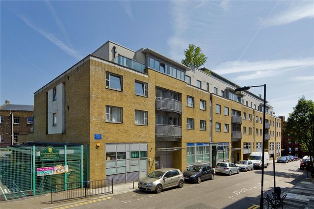  Image of 2 bedroom Flat for sale in Naoroji Street London WC1X at Bloomsbury London King