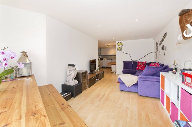  Image of 2 bedroom Flat for sale in Naoroji Street London WC1X at Bloomsbury London King