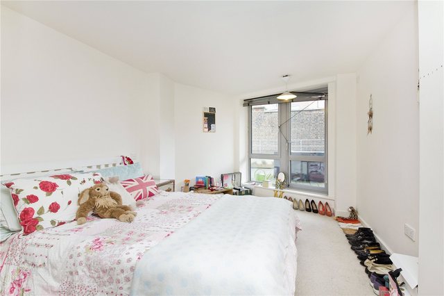  Image of 2 bedroom Flat for sale in Naoroji Street London WC1X at Bloomsbury London King