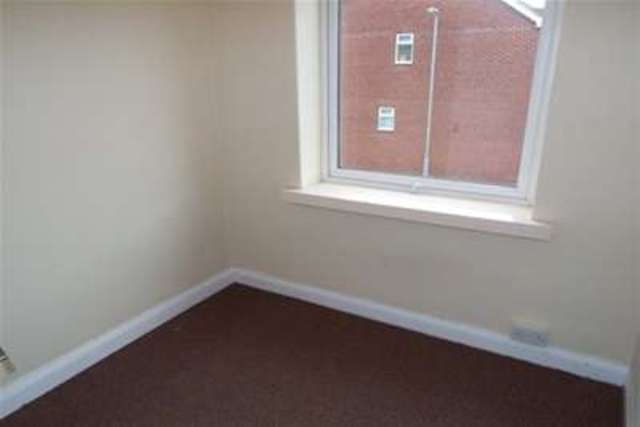  Image of 3 bedroom Property to rent in Pilsbury Street Wolstanton Newcastle-under-Lyme ST5 at Newcastle Under Lyme, ST5 0DD